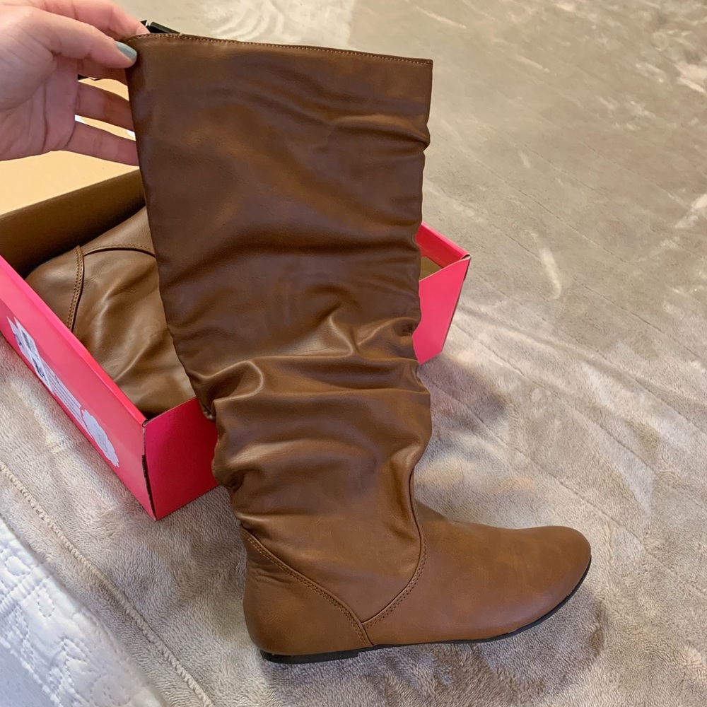 Vanessa brown boots